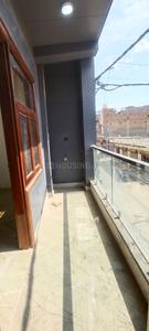 Balcony Image of 950 Sq.ft 3 BHK Builder Floor for sale in Sector 4 Rohini New Delhi for Rs. 6500000