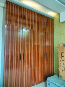 Bedroom Image of 1300 Sq.ft 3 BHK Builder Floor for rent in Noida Extension Greater Noida for Rs. 18000