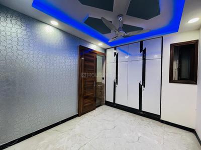 Bedroom Image of 650 Sq.ft 2 BHK Builder Floor for rent in Govindpuri New Delhi for Rs. 17000