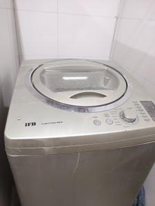 Bathroom Image of 1100 Sq.ft 2 BHK Builder Floor for rent in Sector 46 Gurgaon for Rs. 37500