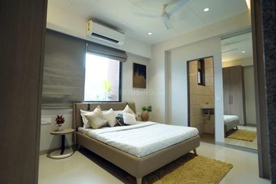 Bedroom Image of 1305 Sq.ft 2 BHK Apartment / Flat for sale in Jagatpur Ahmedabad for Rs. 6000000