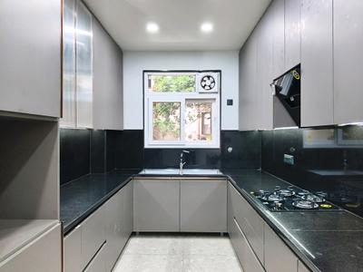 Kitchen Image of 2300 Sq.ft 3 BHK Builder Floor for sale in Uppal Southend, Sector 49 Gurgaon for Rs. 31000000