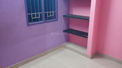 Bedroom Image of 700 Sq.ft 2 BHK Apartment / Flat for rent in Porur Chennai for Rs. 18000