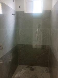 Common Bathroom Image of 1195 Sq.ft 2 BHK Apartment / Flat for sale in Manikonda Hyderabad for Rs. 8500000