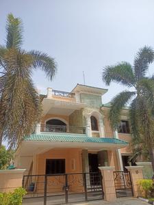5 BHK Villa
