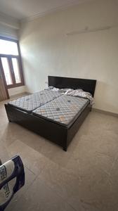 Bedroom Image of 1250 Sq.ft 2 BHK Builder Floor for rent in Sector 33 Gurgaon for Rs. 19500