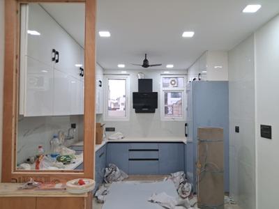 Kitchen Image of 1350 Sq.ft 3 BHK Builder Floor for sale in Paschim Vihar New Delhi for Rs. 27500000