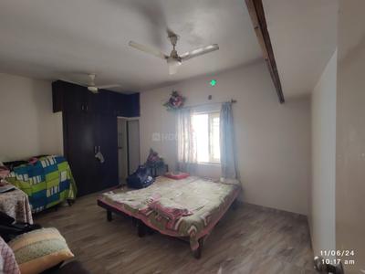 Bedroom Image of 1200 Sq.ft 2 BHK Duplex for rent in Defence Colony Jamnagar for Rs. 15000