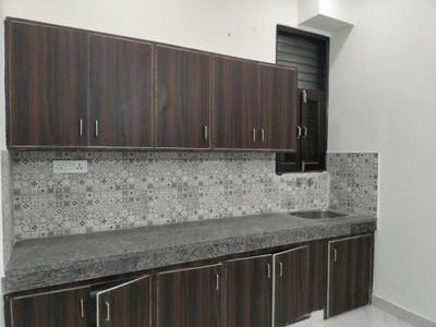 Kitchen Image of 800 Sq.ft 2 BHK Apartment / Flat for sale in CI Golf City, Kambakshpur Noida for Rs. 3080000