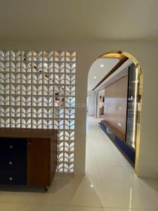 3.5 BHK Flat