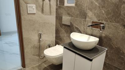 Image of 1900 Sq.ft 3.5 BHK Apartment / Flat for sale in SB youth Apartment, Sector 2 Dwarka, New Delhi for Rs. 31500000