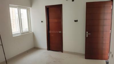 Bedroom Image of 1700 Sq.ft 3 BHK Apartment / Flat for sale in SMR Vinay Iconia, Serilingampally Hyderabad for Rs. 16740000