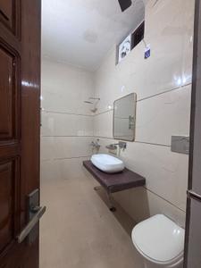 Bathroom Image of 3000 Sq.ft 3 BHK Builder Floor for rent in Sector 15A Faridabad for Rs. 50000