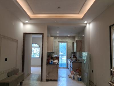 Living Room Image of 1000 Sq.ft 3 BHK Builder Floor for sale in Paschim Vihar New Delhi for Rs. 18500000