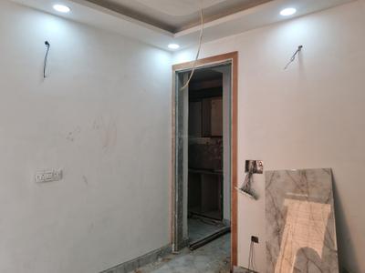 Bedroom Image of 810 Sq.ft 3 BHK Apartment / Flat for sale in Nawada New Delhi for Rs. 5000000