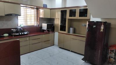 Kitchen Image of 2000 Sq.ft 4 BHK Independent House for sale in Sunpharma Road Vadodara for Rs. 16500000