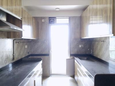 Kitchen Image of 1650 Sq.ft 3 BHK Apartment / Flat for sale in Hubtown Sunstone, Bandra East Mumbai for Rs. 52500000