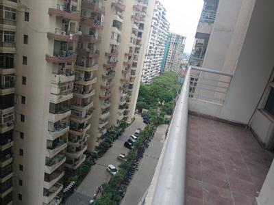Balcony Image of 1420 Sq.ft 3 BHK Apartment / Flat for sale in Supertech Livingston, Crossings Republik Ghaziabad for Rs. 9800000