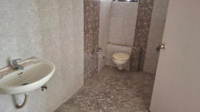Bathroom Image of 2160 Sq.ft 4 BHK Independent House for rent in PDPU Road Gandhinagar for Rs. 32000