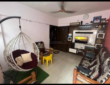 Living Room Image of 860 Sq.ft 2 BHK Apartment / Flat for sale in Pristine City, Bakori Pune for Rs. 3500000