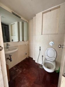Bathroom Image of 950 Sq.ft 2 BHK Apartment / Flat for sale in Khar West Mumbai for Rs. 37500000