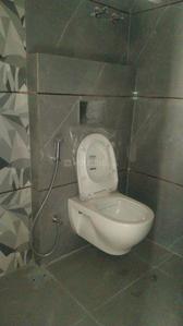 Bathroom Image of 1350 Sq.ft 3 BHK Apartment / Flat for rent in Kathal More Ranchi for Rs. 22000
