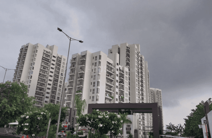 Umang Winter Hills Main Image 1