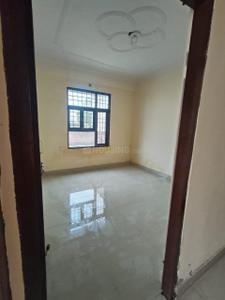 Bedroom Image of 750 Sq.ft 2 BHK Apartment / Flat for sale in Chowk Lucknow for Rs. 3000000