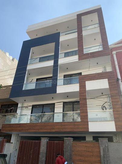 Sector 15 Part 2, Sector 15 Main Image 1