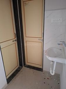 Bathroom Image of 500 Sq.ft 1 BHK Apartment / Flat for rent in Hinjawadi Phase 2 Pune for Rs. 16000
