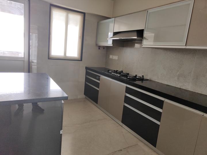 Supreme Amadore Main Image 1