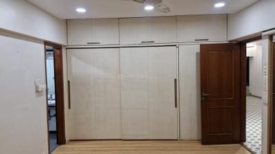 Bedroom Image of 1500 Sq.ft 3 BHK Apartment / Flat for sale in Andheri West Mumbai for Rs. 63000000