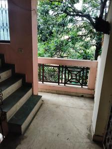 Balcony Image of 700 Sq.ft 1 BHK Builder Floor for rent in Swaraj Homes RWA Kalkaji DDA Flats L1 and L2, Kalkaji New Delhi for Rs. 27000