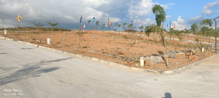 Divi My Space 2 Main Image 1