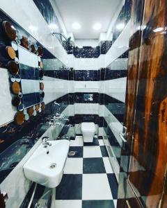 Image of 650 Sq.ft 2 BHK Builder Floor for sale in Govindpuri, New Delhi for Rs. 4800000