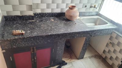 Kitchen Image of 925 Sq.ft 2 BHK Apartment / Flat for rent in Darshan Purwa Kanpur for Rs. 12000
