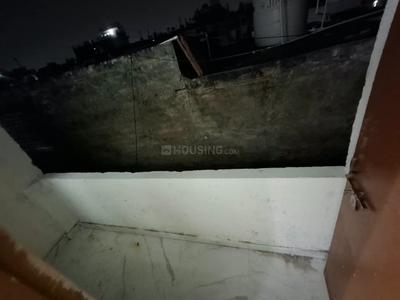 Balcony Image of 585 Sq.ft 2 BHK Builder Floor for rent in Khirki Extension New Delhi for Rs. 14000