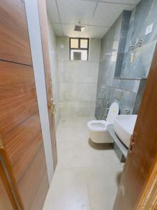 Bathroom Image of 1350 Sq.ft 3 BHK Apartment / Flat for sale in Heerapura Jaipur for Rs. 7400000