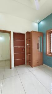 Bedroom Image of 2000 Sq.ft 4 BHK Independent House for sale in Pukkattupady Kochi for Rs. 9800000