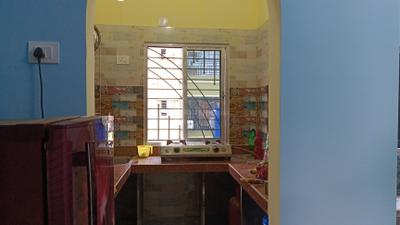 Kitchen Image of 990 Sq.ft 2 BHK Apartment / Flat for sale in Airport Gate No 2 Kolkata for Rs. 3762000