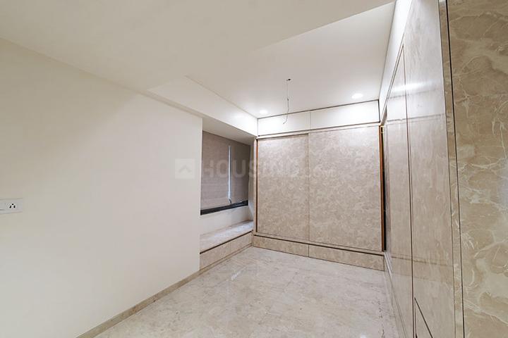 Sarthak Sarjak Main Image 1