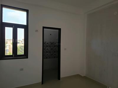 Bedroom Image of 750 Sq.ft 2 BHK Builder Floor for sale in DLF Ankur Vihar Ghaziabad for Rs. 2355998