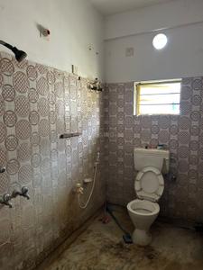 Bathroom Image of 1250 Sq.ft 3 BHK Apartment / Flat for sale in Sodepur Kolkata for Rs. 3800000