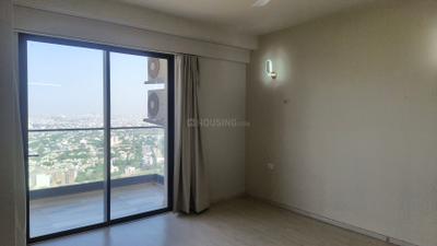 Bedroom Image of 2040 Sq.ft 3 BHK Apartment / Flat for rent in Sector 65 Gurgaon for Rs. 82000