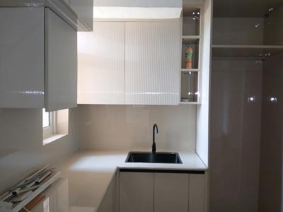 Kitchen Image of 900 Sq.ft 3 BHK Apartment / Flat for sale in ROF Aalayas Phase 2, Sector 108 Gurgaon for Rs. 7500000