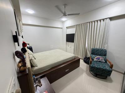 Bedroom Image of 1600 Sq.ft 3 BHK Apartment / Flat for sale in Safal Parisar II, South Bopal Ahmedabad for Rs. 15000000