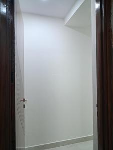 Main Entrance Image of 600 Sq.ft 1 BHK Apartment / Flat for sale in Sector 73 Noida for Rs. 2650000