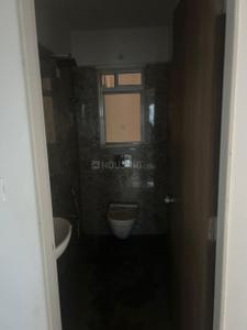 Bathroom Image of 850 Sq.ft 2 BHK Apartment / Flat for sale in Kenarc Premia Tower A, Chembur Mumbai for Rs. 18000000