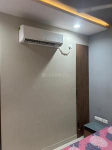 Bedroom Image of 3000 Sq.ft 3.5 BHK Apartment / Flat for rent in Adani Water Lily Ph 4 Towers C5 C6 C11 C12, Shantigram Ahmedabad for Rs. 80000