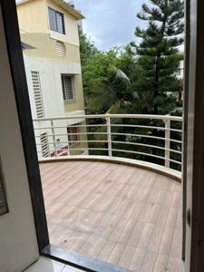 Balcony Image of 1200 Sq.ft 3 BHK Apartment / Flat for rent in Powai Naka Satara for Rs. 28000